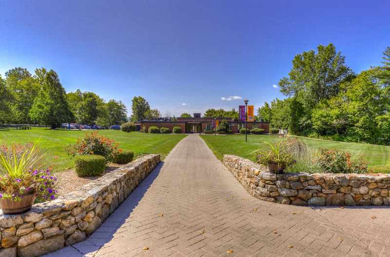 Post University Virtual Tour on YouVisit